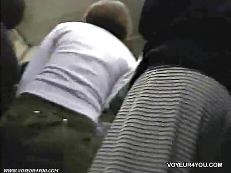 الفتاة التي يحب السائل المنوي في وجهها هو الحصول على حلمته مارس الجنس افلام امهات للكبار فقط